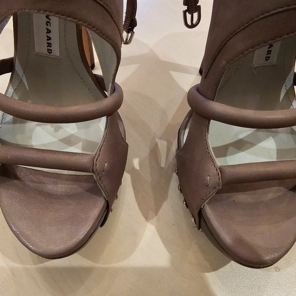 Never worn Camilla Skovgaard shoes - Picture 10 of 10